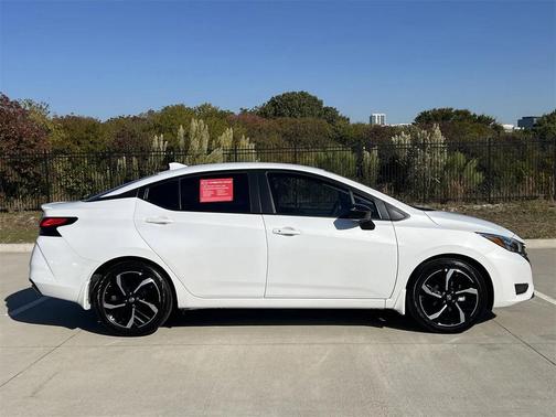 2025 Nissan Versa 1.6 S