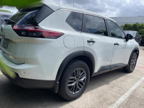 2025 Nissan Rogue S