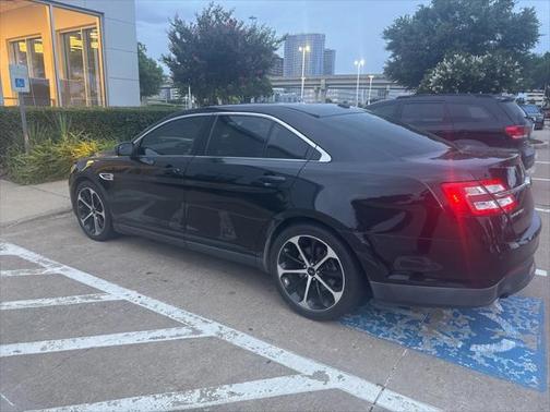 2014 Ford Taurus SEL