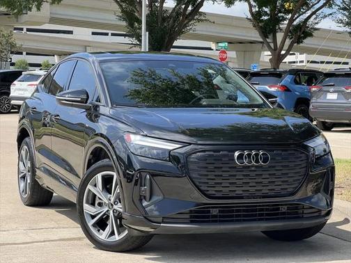 2024 Audi Q4 e-tron Premium Plus 50 quattro