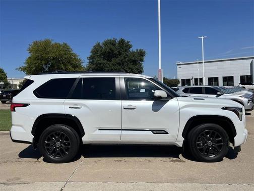 2024 Toyota Sequoia Platinum