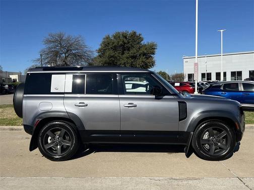 2023 Land Rover Defender 110 X-Dynamic SE