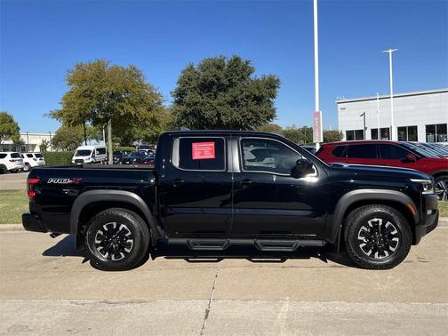 2024 Nissan Frontier PRO-X