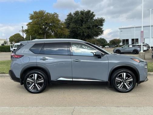 2022 Nissan Rogue Platinum