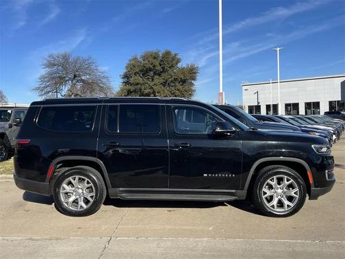 2022 Jeep Wagoneer Series II 4x2