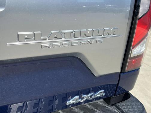 2022 Nissan Titan Platinum Reserve