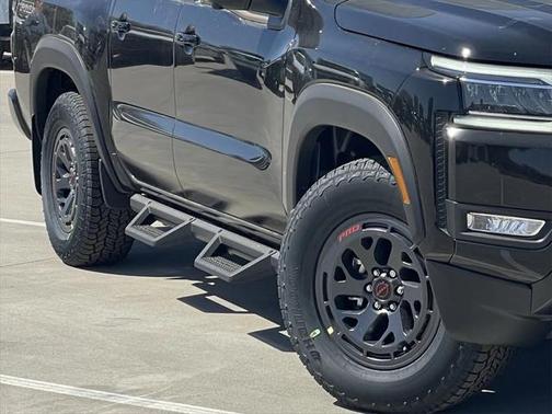 2025 Nissan Frontier PRO-X
