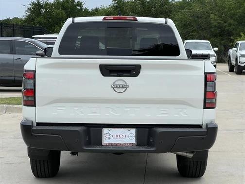 2025 Nissan Frontier S