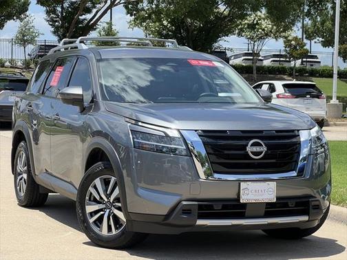 2024 Nissan Pathfinder SL FWD