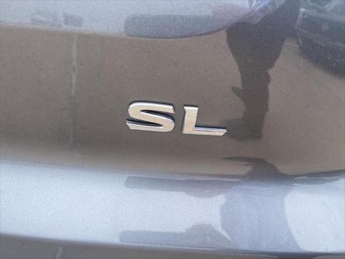 2024 Nissan Pathfinder SL FWD