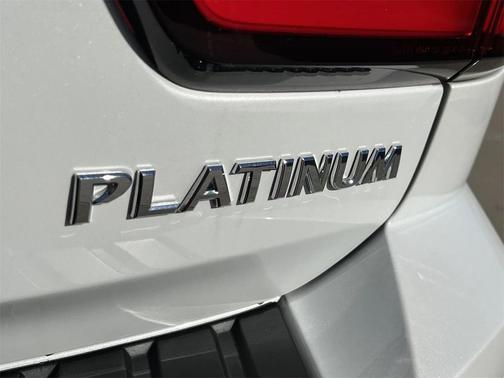 2024 Nissan Armada Platinum 4WD