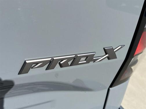 2023 Nissan Frontier PRO-X
