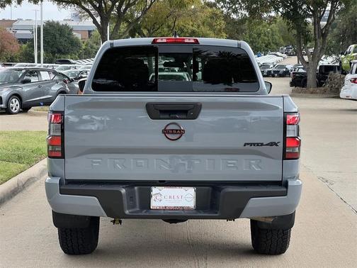 2024 Nissan Frontier PRO-4X