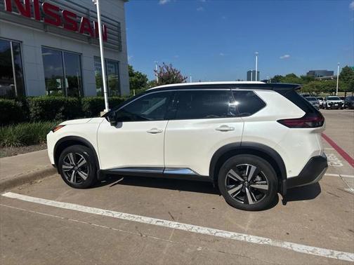 2022 Nissan Rogue Platinum