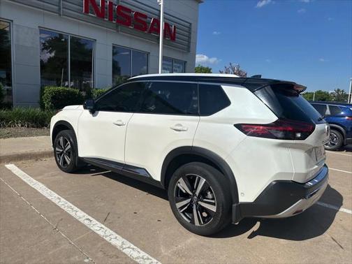 2022 Nissan Rogue Platinum
