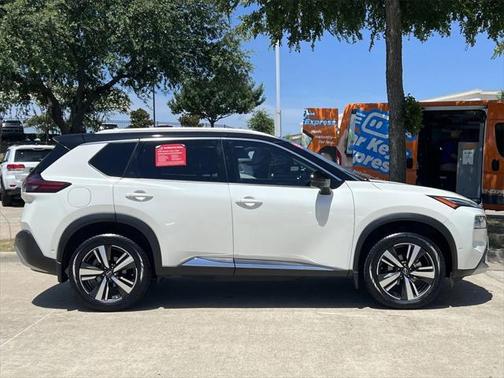 2022 Nissan Rogue Platinum