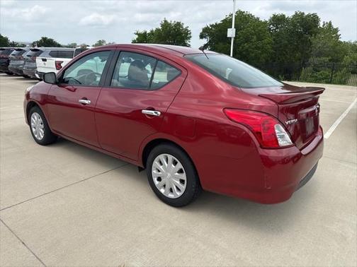 2017 Nissan Versa 1.6 SV