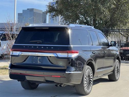 2024 Lincoln Navigator Premiere