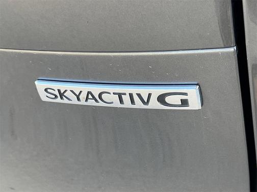 2024 Mazda CX-50 2.5 S Preferred Package