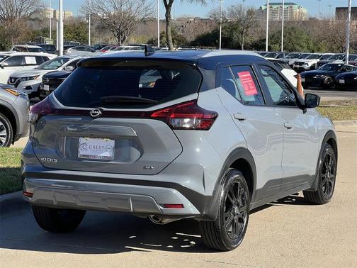 2023 Nissan Kicks SV