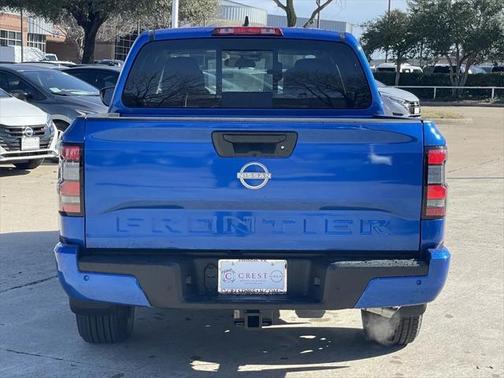 2025 Nissan Frontier SV