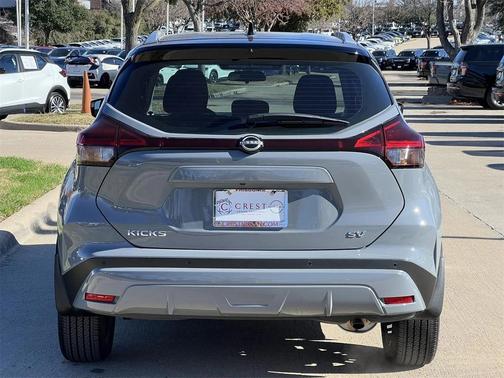 2023 Nissan Kicks SV