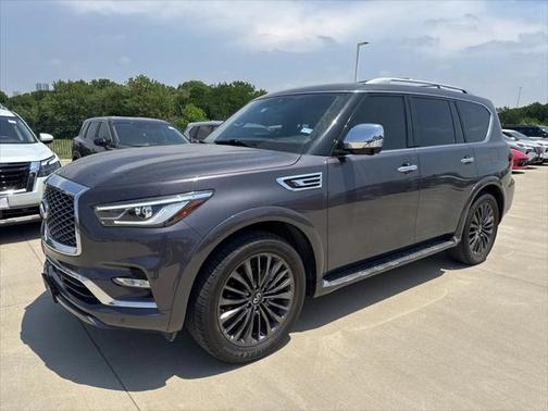 2023 INFINITI QX80 SENSORY
