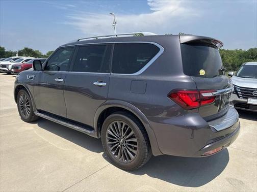 2023 INFINITI QX80 SENSORY