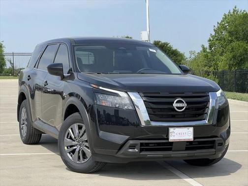 2025 Nissan Pathfinder S 4WD
