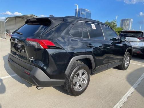 2023 Toyota RAV4 Hybrid LE