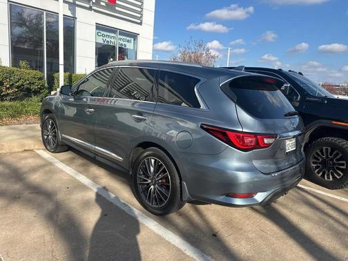 2018 INFINITI QX60 Base