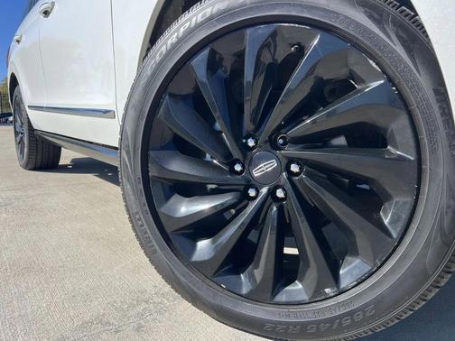 2020 Lincoln Navigator Black Label