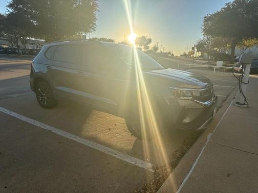 2023 Volkswagen Taos 1.5T S