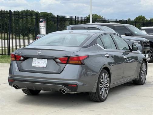 2024 Nissan Altima 2.5 SL