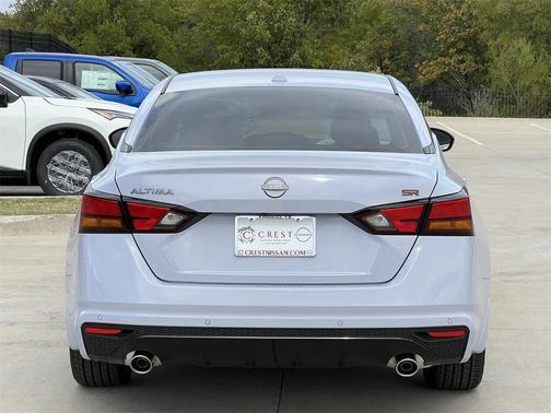 2025 Nissan Altima SR FWD