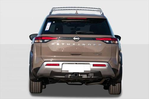 2025 Nissan Pathfinder Platinum 4WD