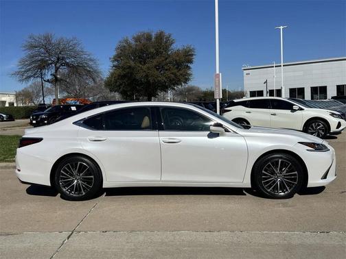 2023 Lexus ES 350 Base
