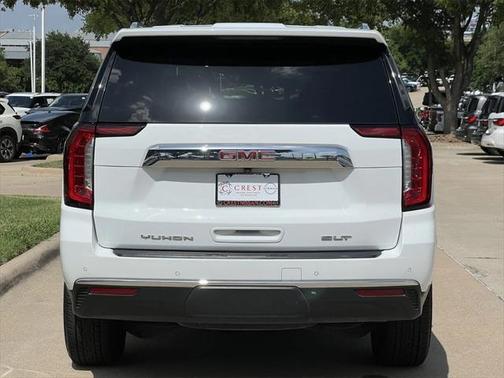 2024 GMC Yukon SLT