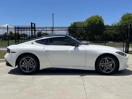 2025 Nissan Z Sport