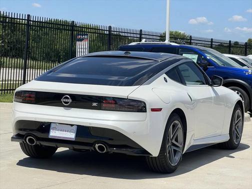 2025 Nissan Z Sport