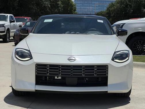 2025 Nissan Z Sport