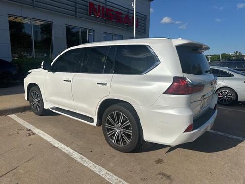 2018 Lexus LX 570 Base