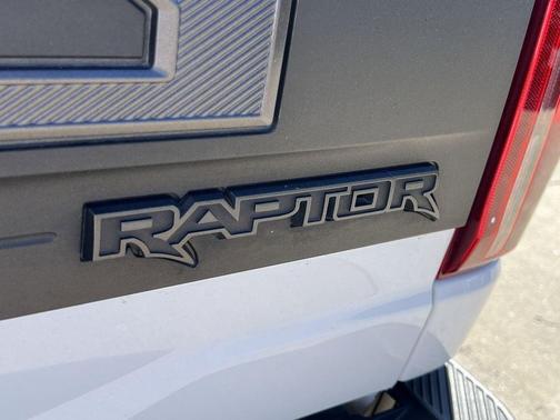 Oxford White 2025 Ford F-150 Raptor