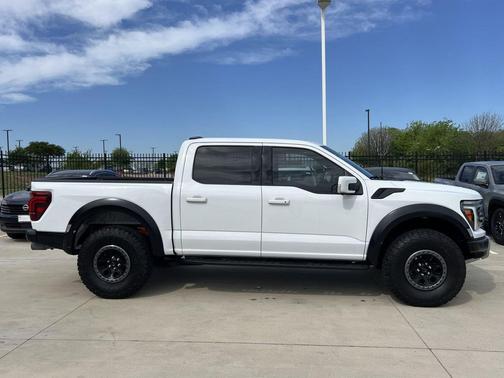 Oxford White 2025 Ford F-150 Raptor