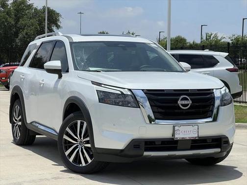 2025 Nissan Pathfinder Platinum 4WD