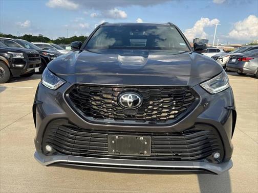 2024 Toyota Highlander XSE