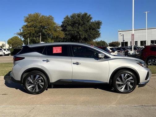 2024 Nissan Murano SL FWD