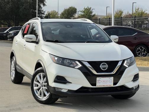2021 Nissan Rogue Sport SV