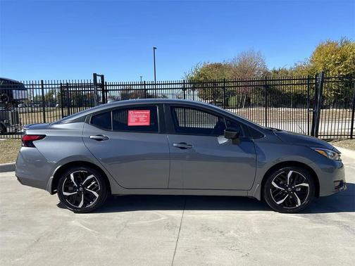 2025 Nissan Versa 1.6 S