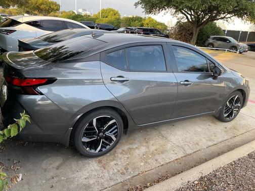 2025 Nissan Versa 1.6 S